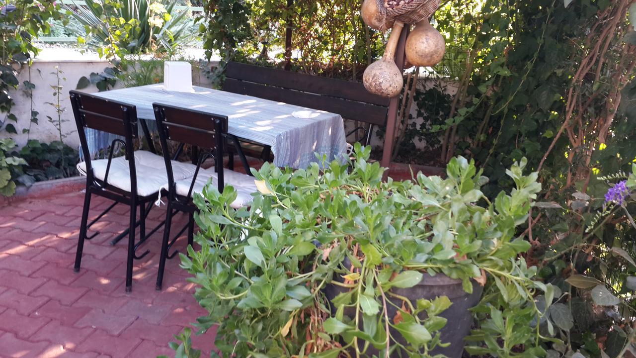 Samos Apart Pension Guzelcamli Bagian luar foto